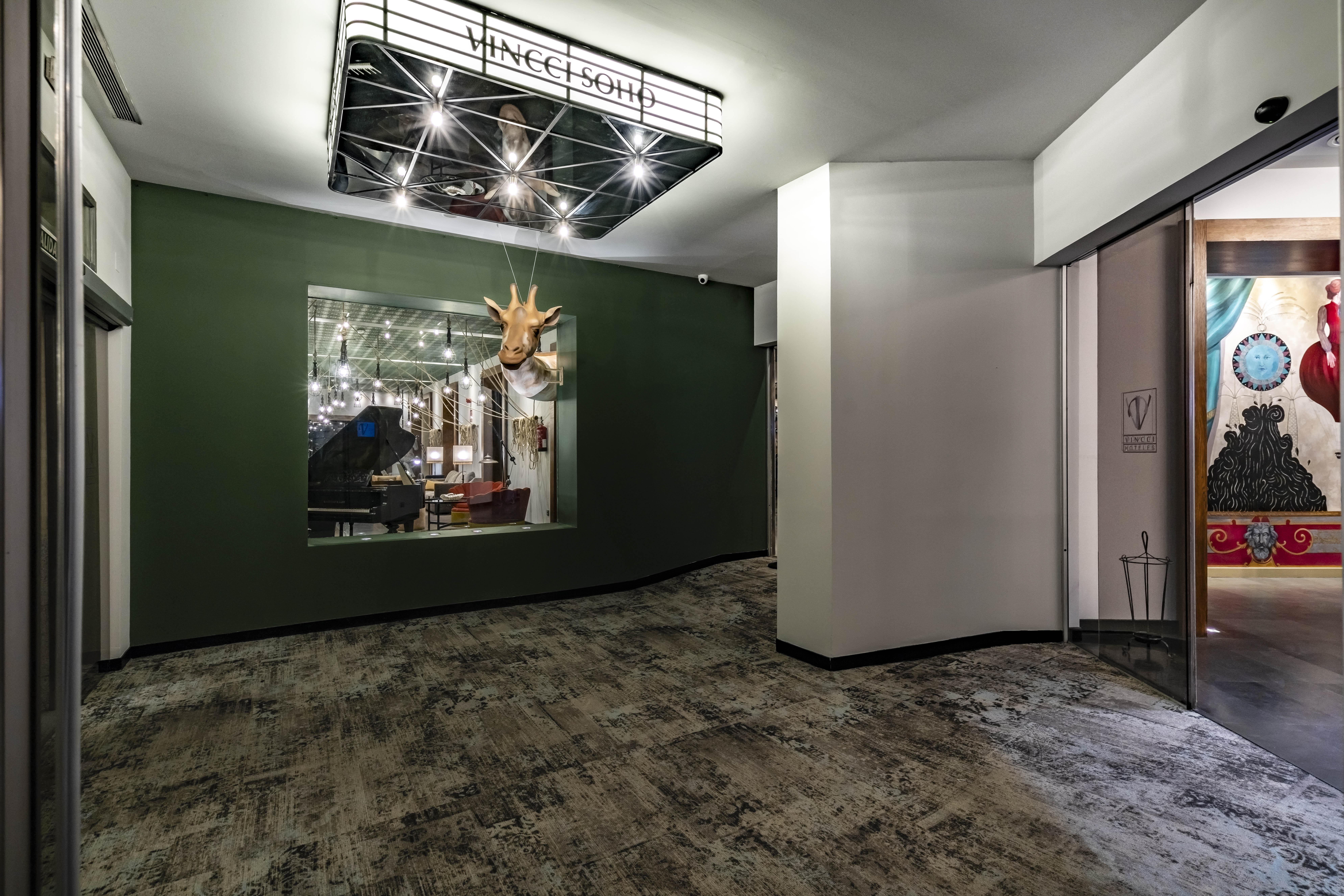 Vincci Soho Hotel Madrid Exterior photo