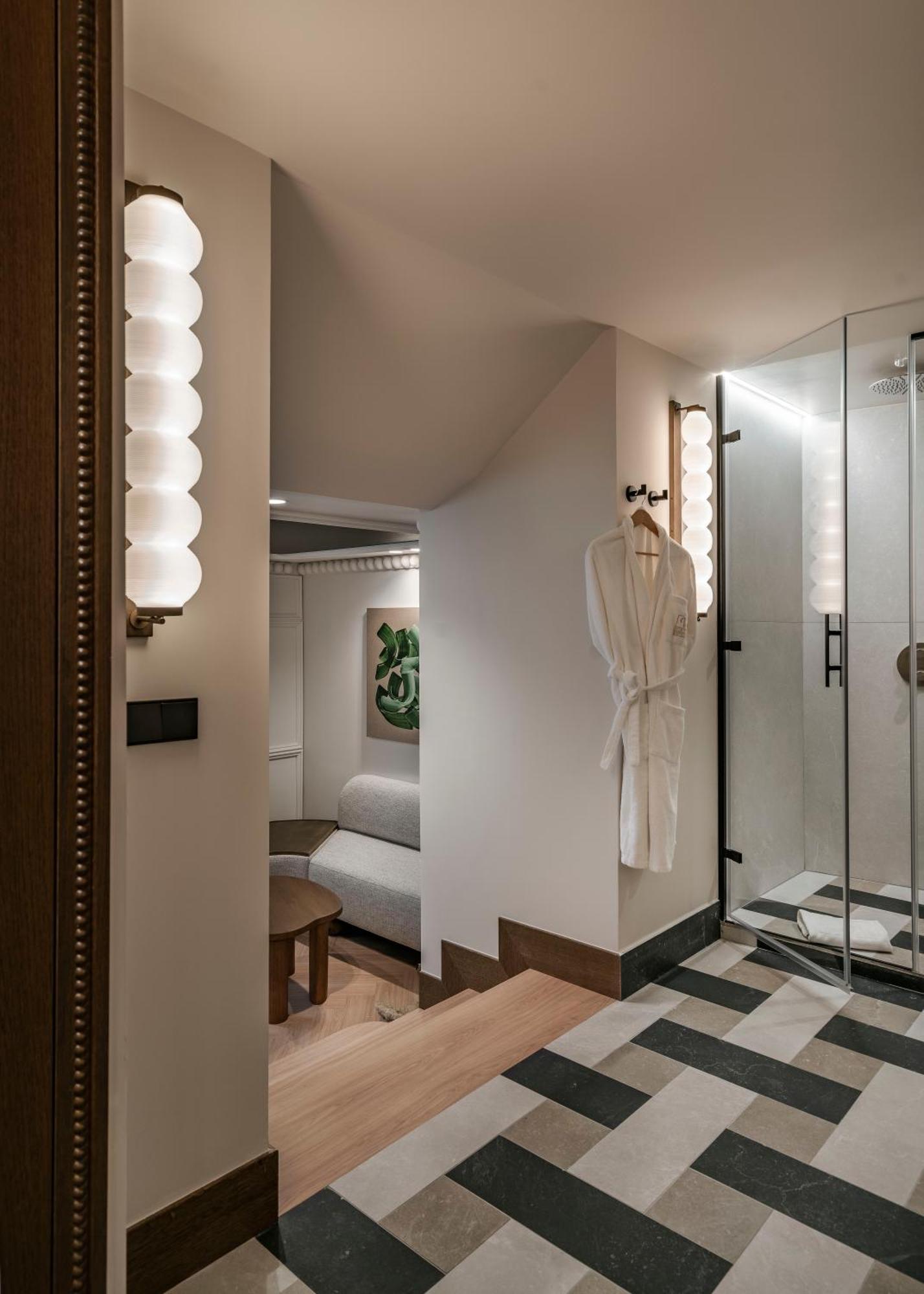 Vincci Soho Hotel Madrid Exterior photo